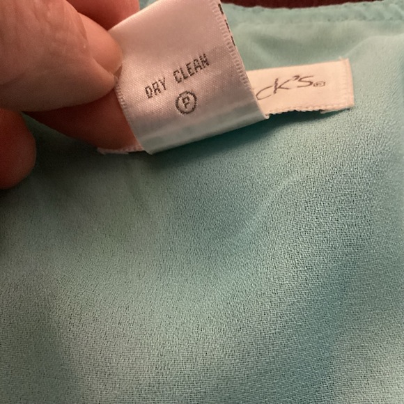 Chadwicks Silk Ruffled mock wrap blouse size 16 - Picture 7 of 8